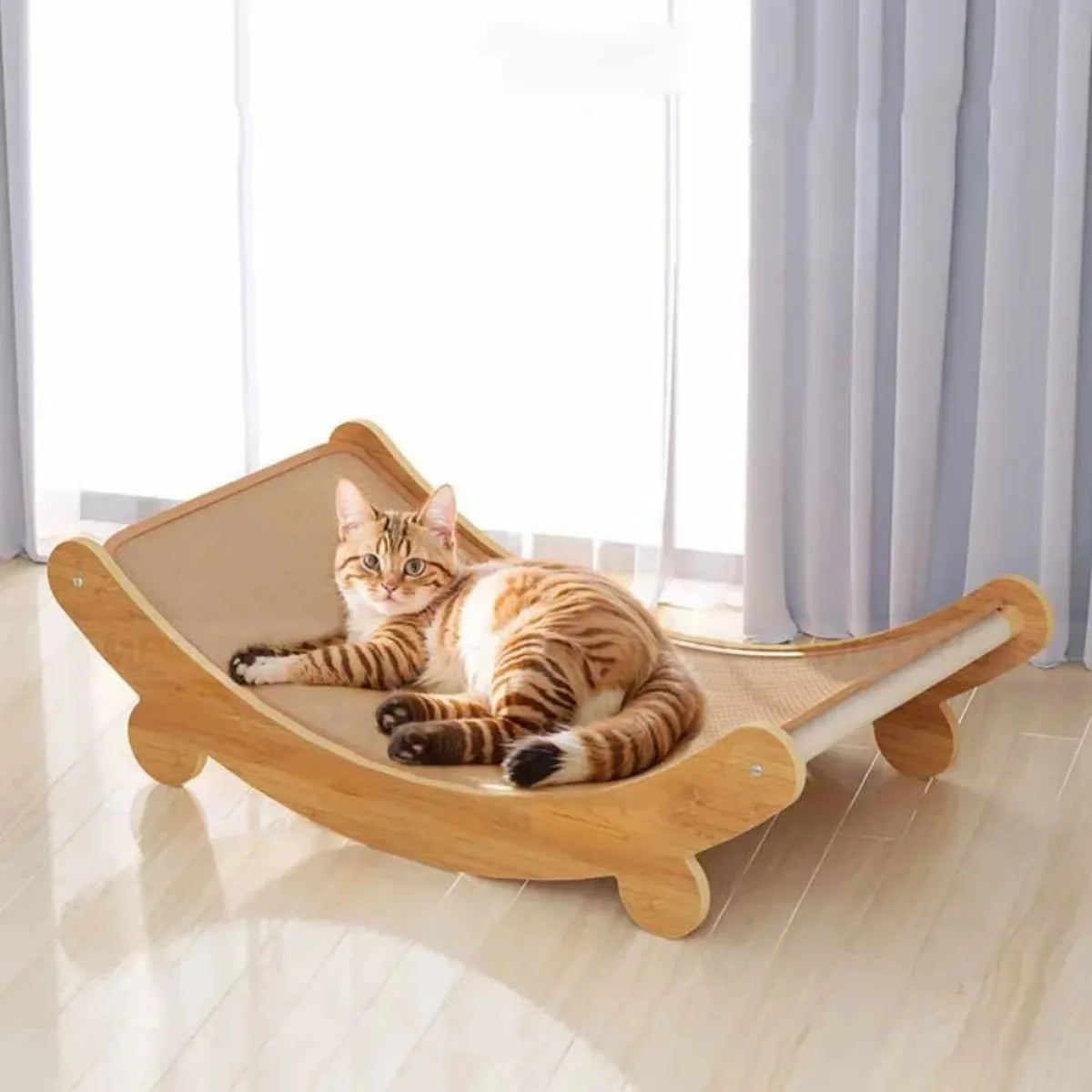 Wooden Cat Scratcher & Bed - Detachable, Durable Toy